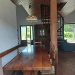 L'officina Di Leo - Casale Con Giardino 3*