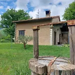 L'officina Di Leo - Casale Con Giardino Guest house