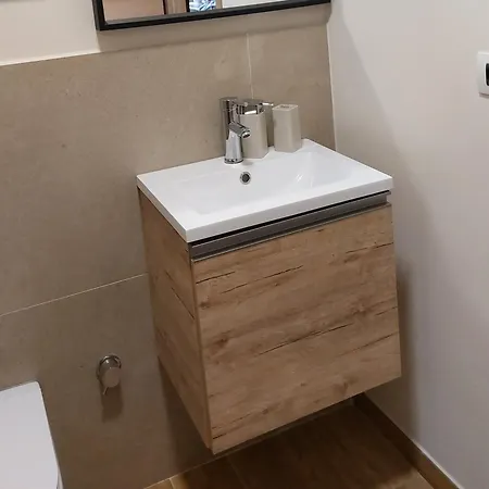 L'officina Di Leo - Casale Con Giardino *