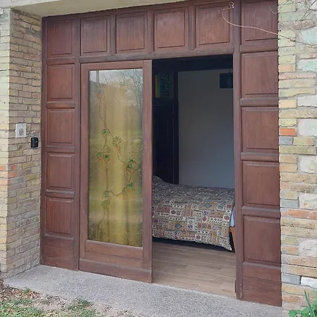 L'officina Di Leo - Casale Con Giardino Cagli