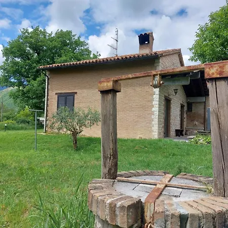 L'Officina Di Leo - Casale Con Giardino Guest house